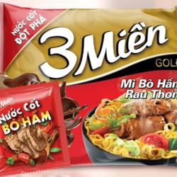 THÙNG MÌ BA MIỀN VỊ BÒ HẦM RAU THƠM/牛肉風味ラーメン