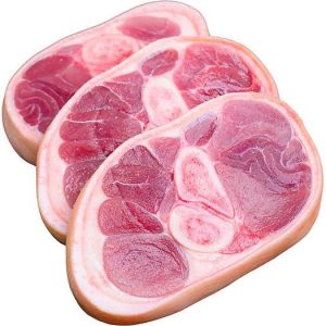 BẮP HEO CẮT KHOANH/豚すね肉を輪切り